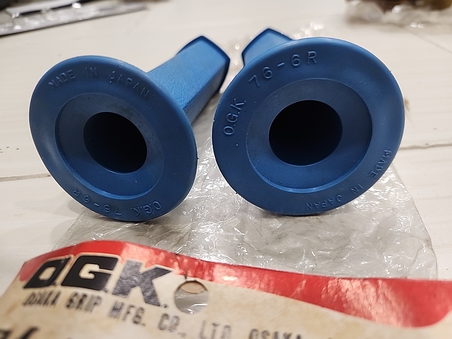 OLD SCHOOL BMX GRIPS OGK 76-6R BLUE JAPAN NOS GRIP 25mm Both