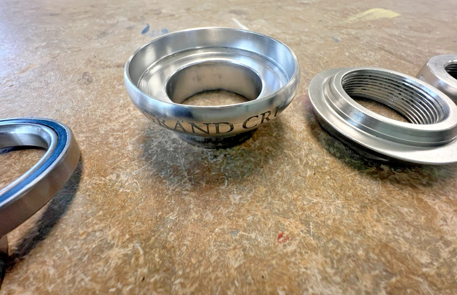 Velo Orange Grand Cru 1″ Headset Sealed Bearing Silver *Needs Crown Race