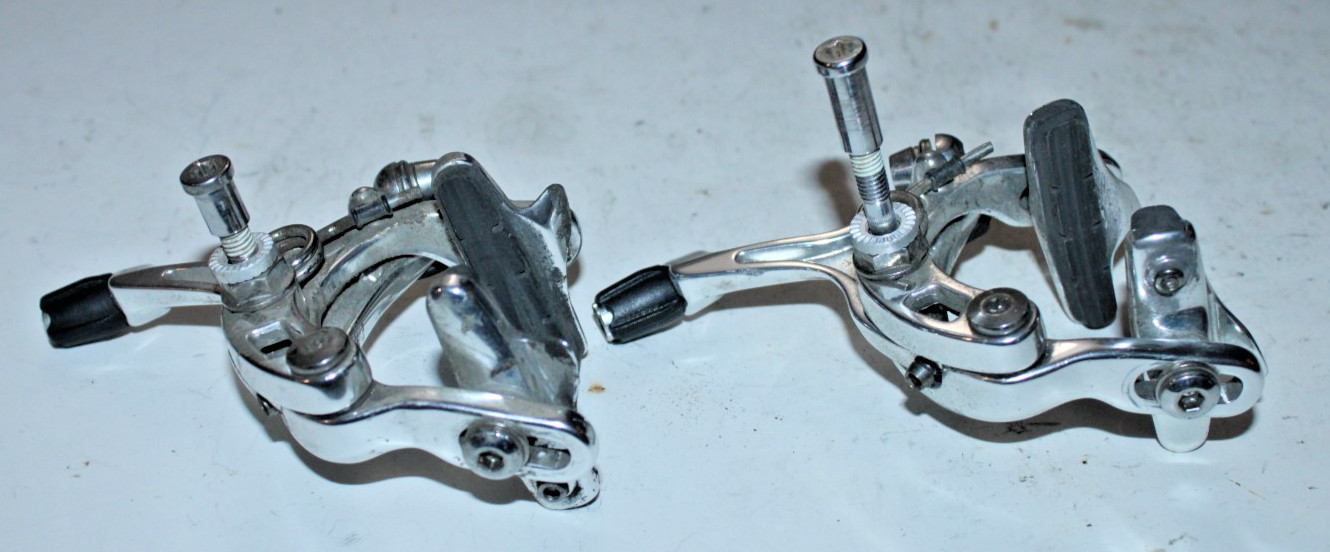 Shimano 105 Brake Caliper Set 49-39mm Silver Side Pull Recessed BR-1050 ShipsUS