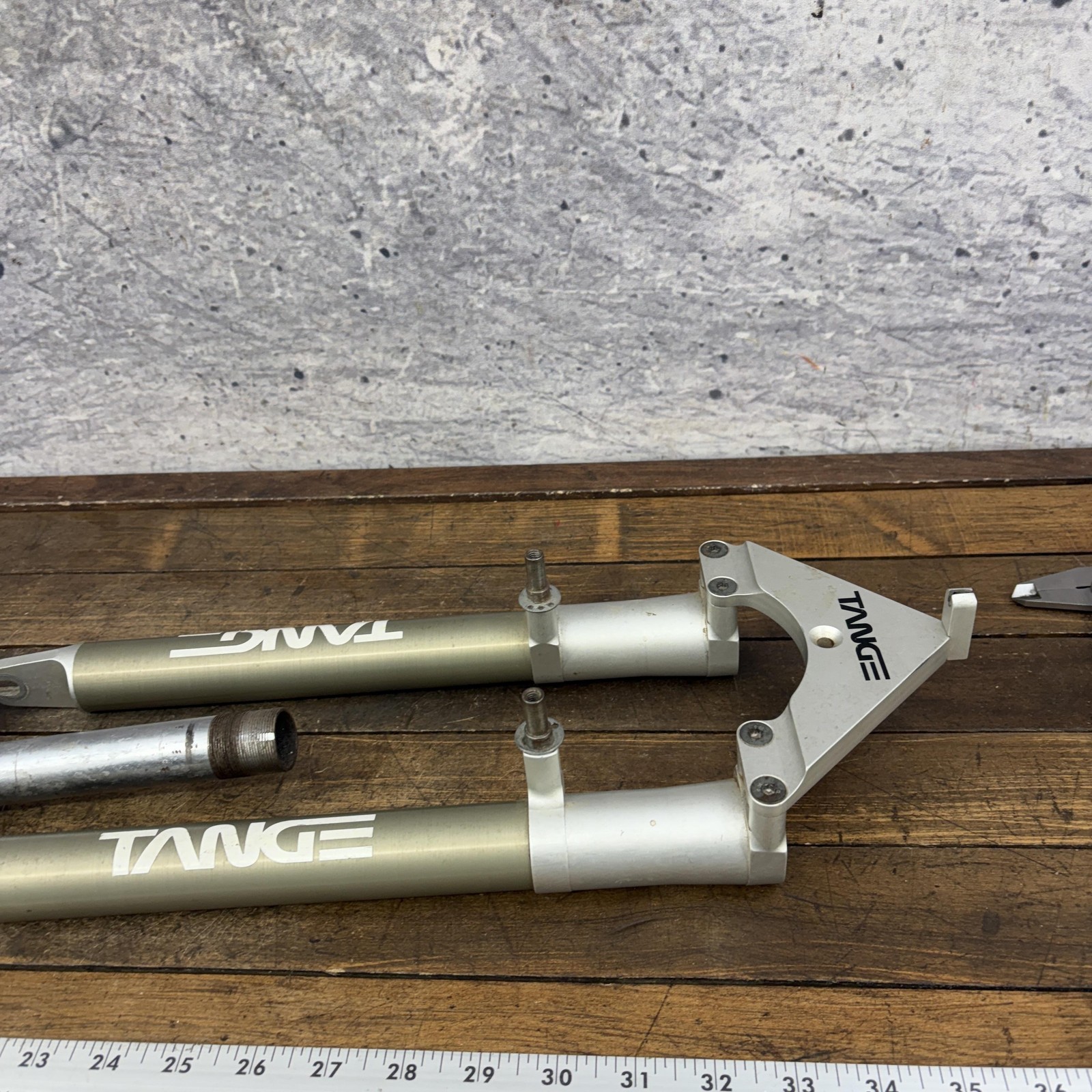 Vintage Tange Switchblades Suspension Fork PARTS 1in Threaded Stanchion Crown 26