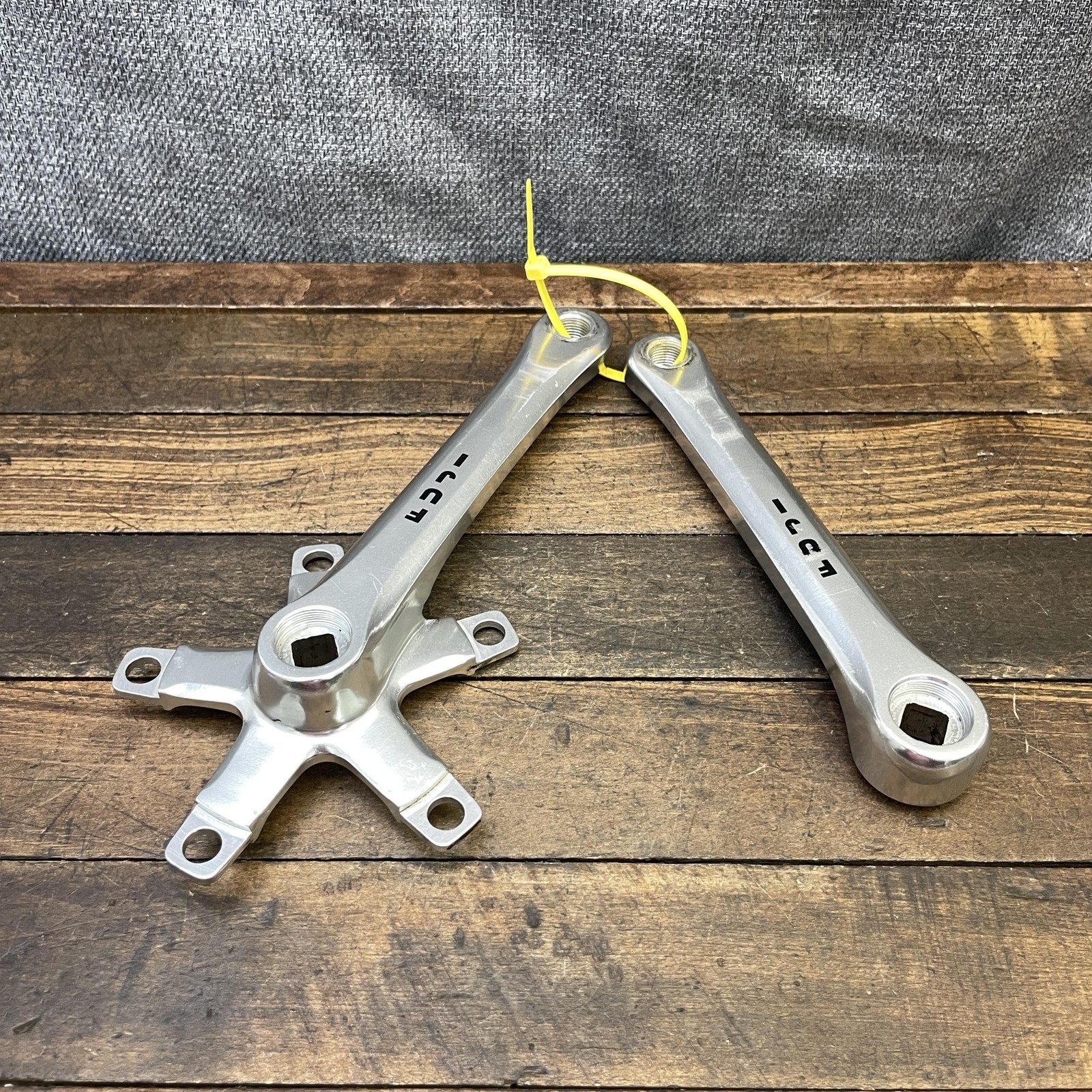 Vintage Fuji Crankset 170mm 110 BCD Sugino GT 80s Bike Silver Japan