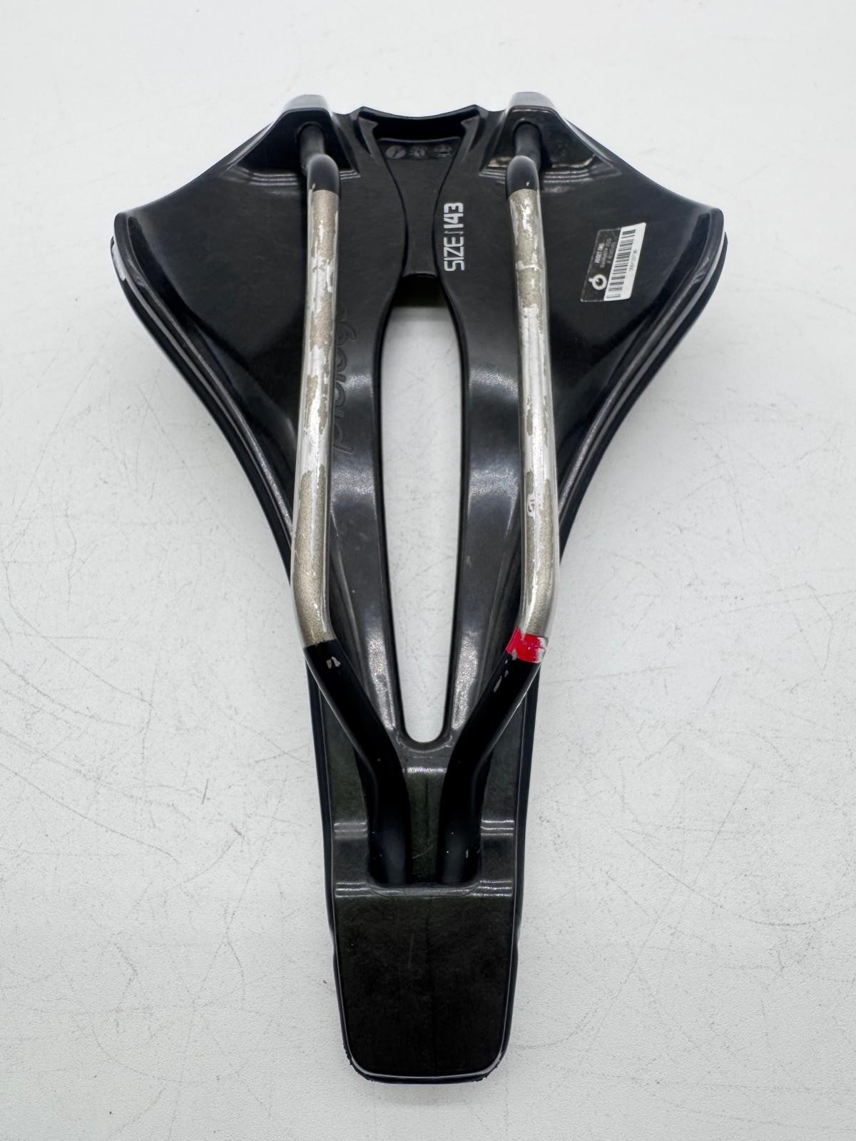 Prologo Dimension 143 Saddle Carbon Shell