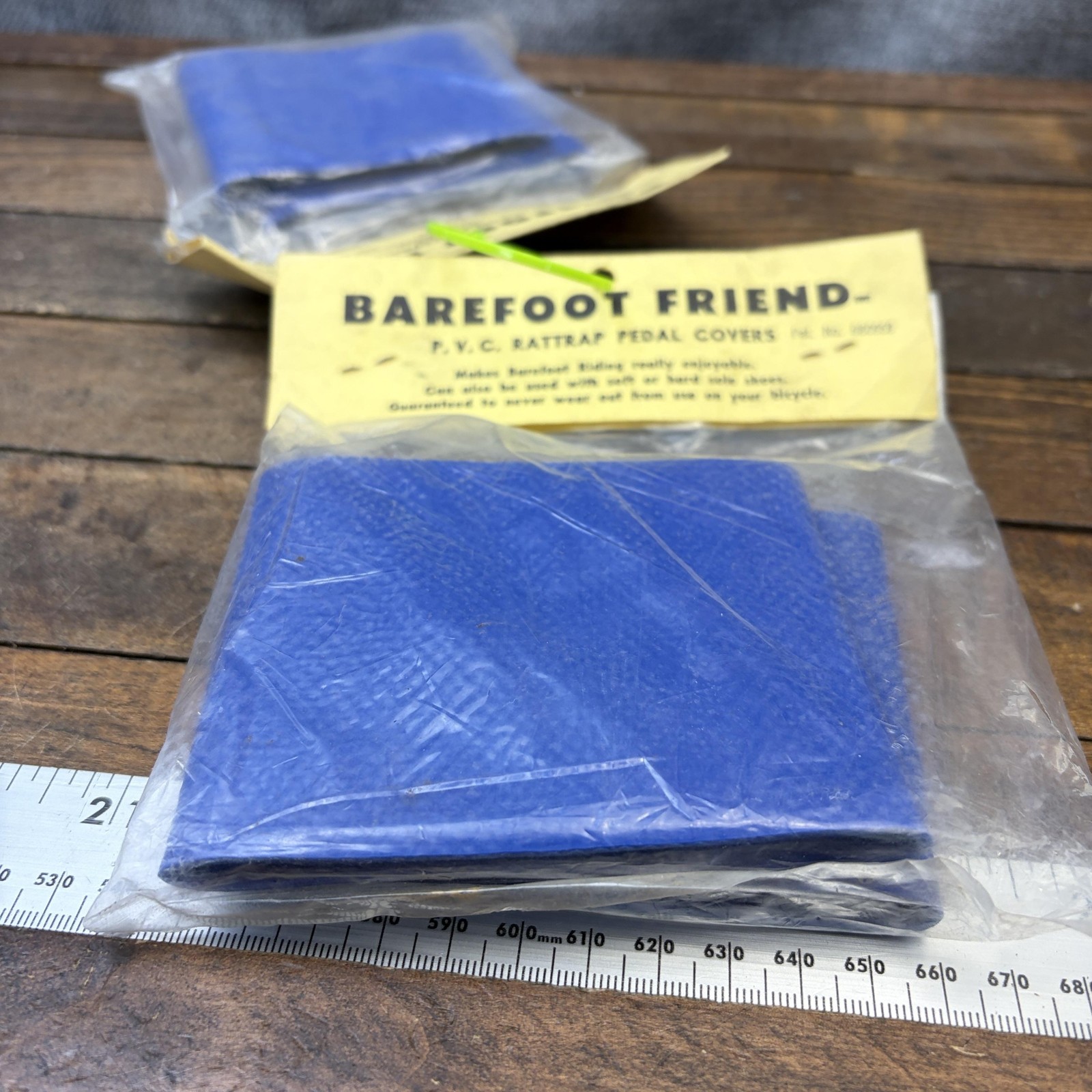 Vintage Barefoot Friend PVC Rattrap Pedal Covers NOS Blue 2 Pair 980959 Bicycle