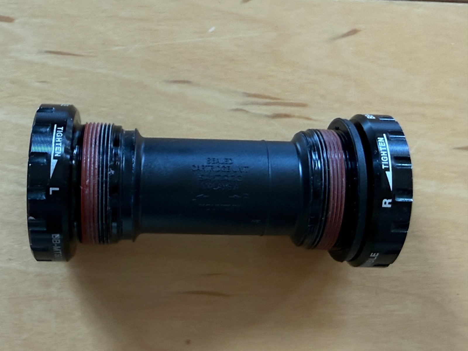 Shimano BB-MT501 Threaded Bottom Bracket 68/73 mm Shell Width