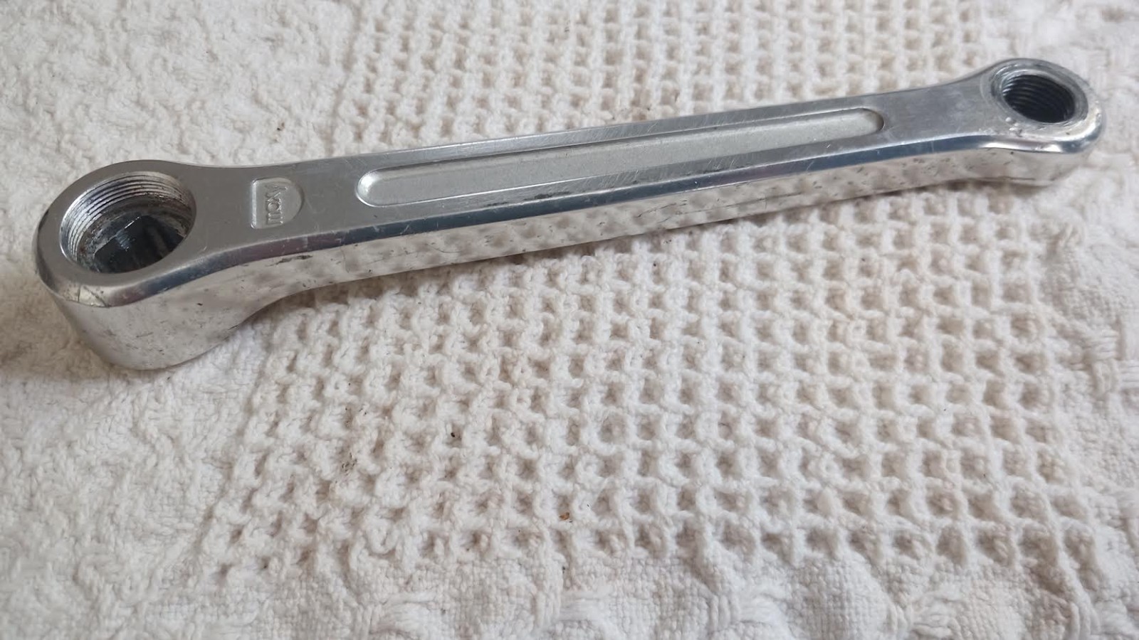 Sugino Maxy crank arm orphan 171mm silver alloy.
