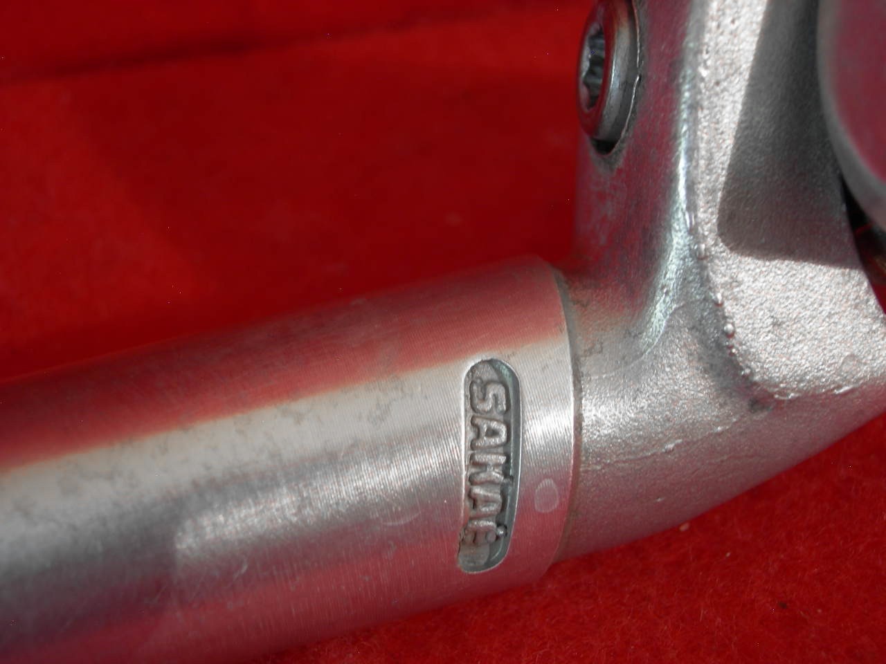 Sakae CR Alloy Seat Post 26.6 mm x 200 mm Offset Used