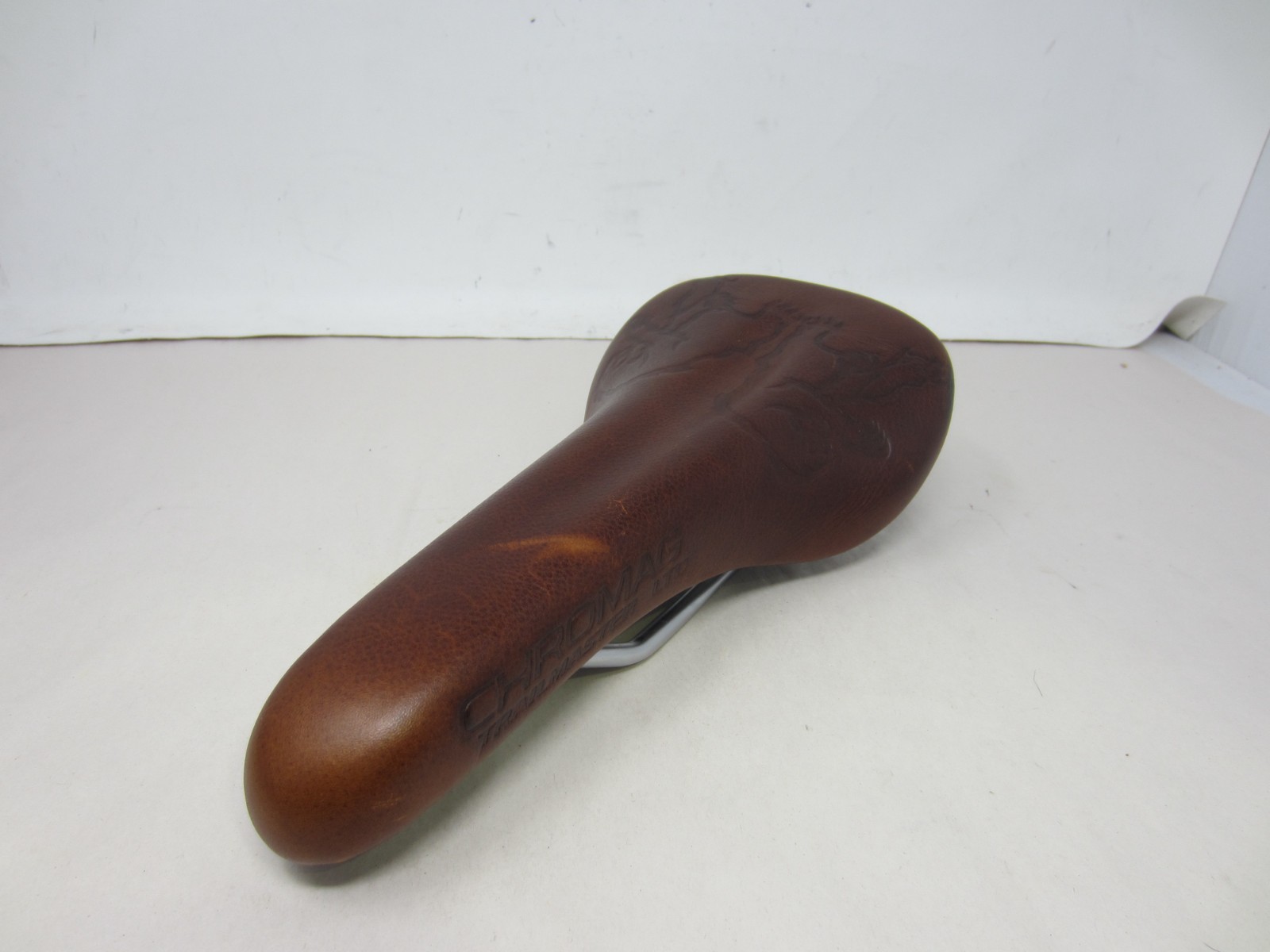Chromag 140mm Wide Trailmaster LTD Brown Leather Saddle W/ CrMo Rails 360g
