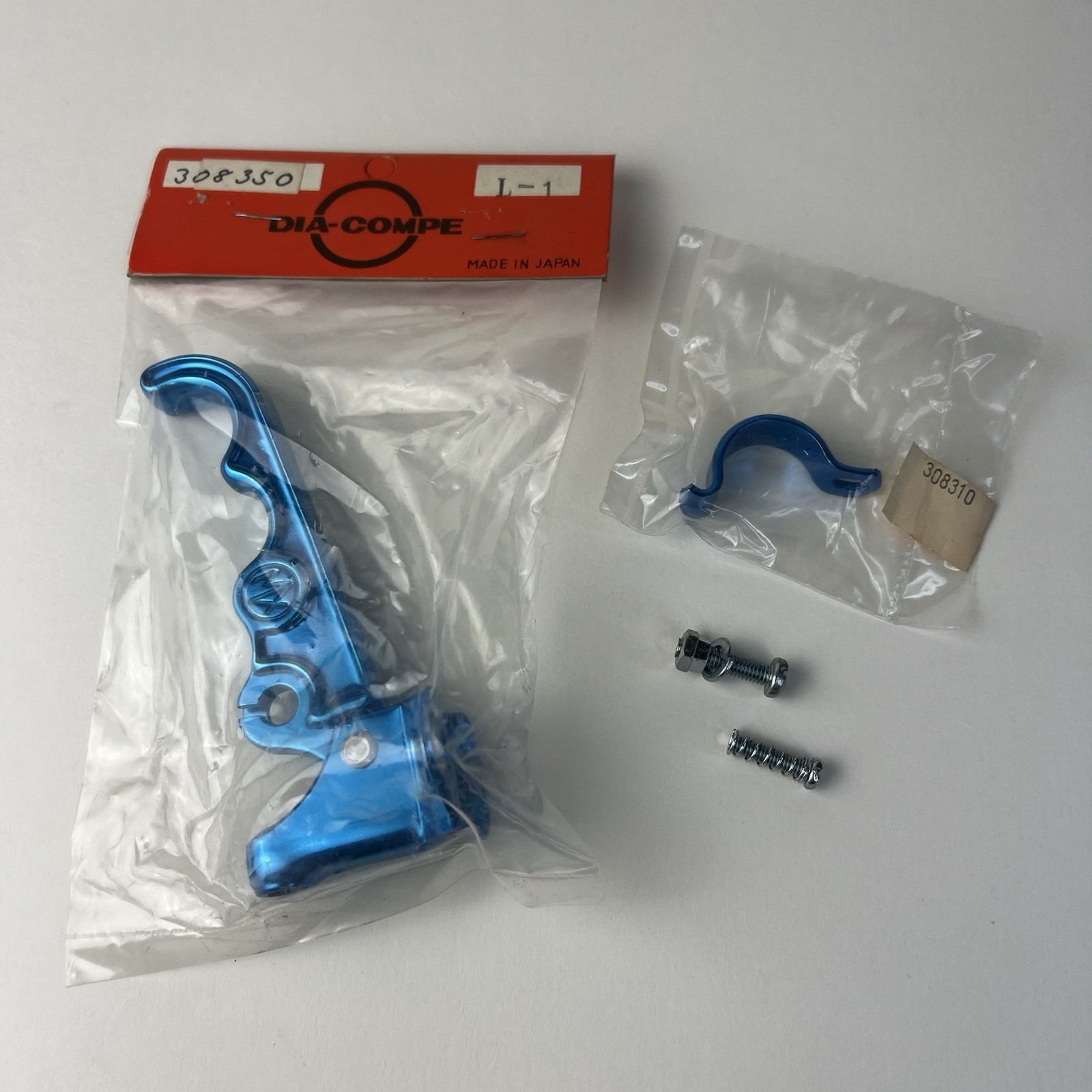 NOS Dia-Compe MX120 Tech 2 Left Front Brake Lever Blue BMX Japan L-1 w/ Clamp