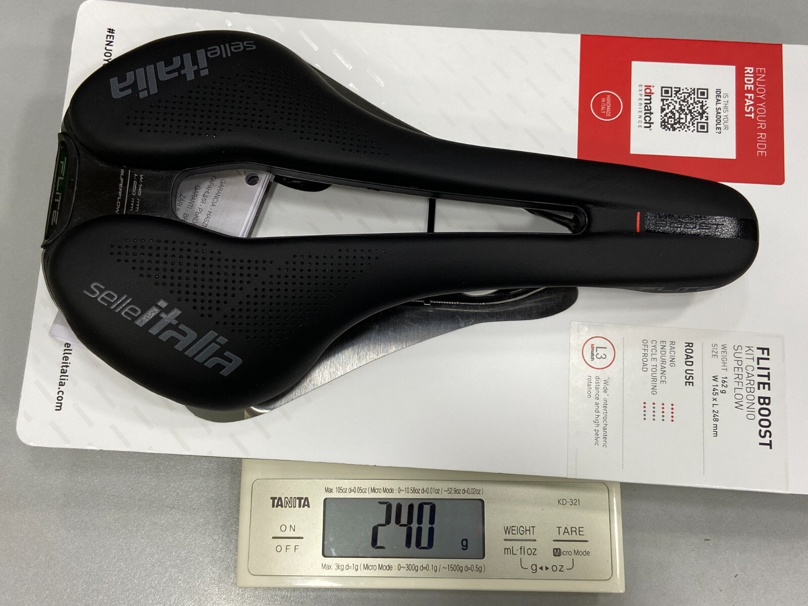 Selle Italia Flite Boost Kit Carbonio Superflow 145x250mm L3 Carbon Rail Saddle