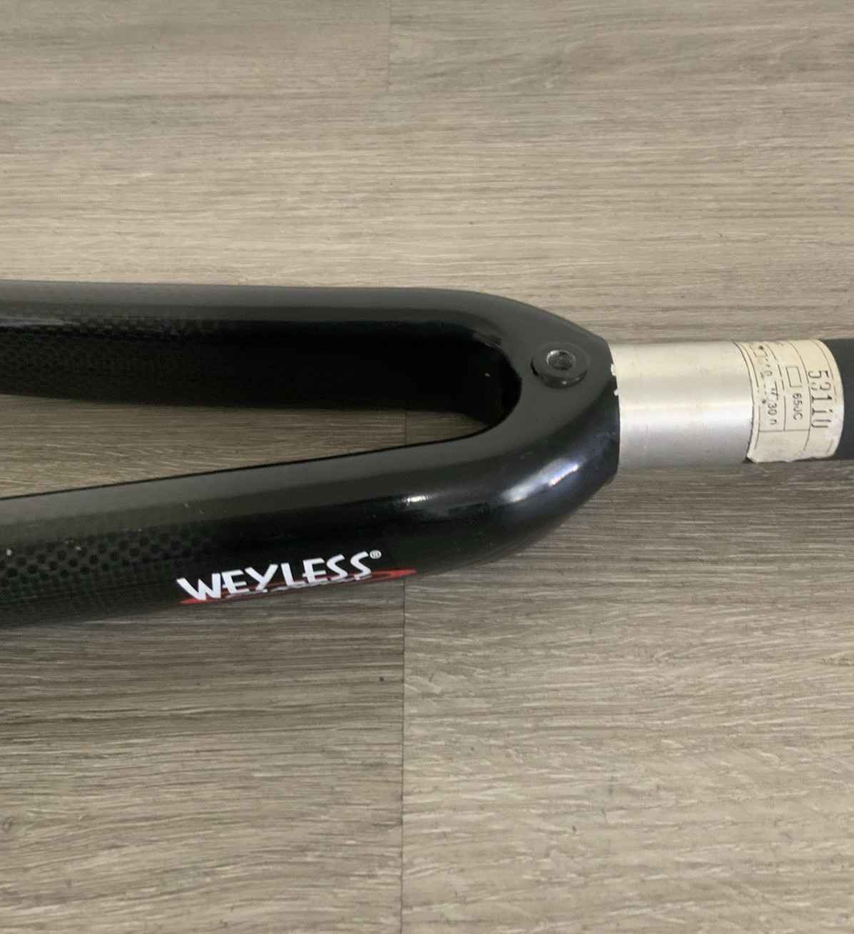 WEYLESS CARBON FORK 700C 1 1/8 INCH THREADLESS 267 MM TUBE 520 GRAMS