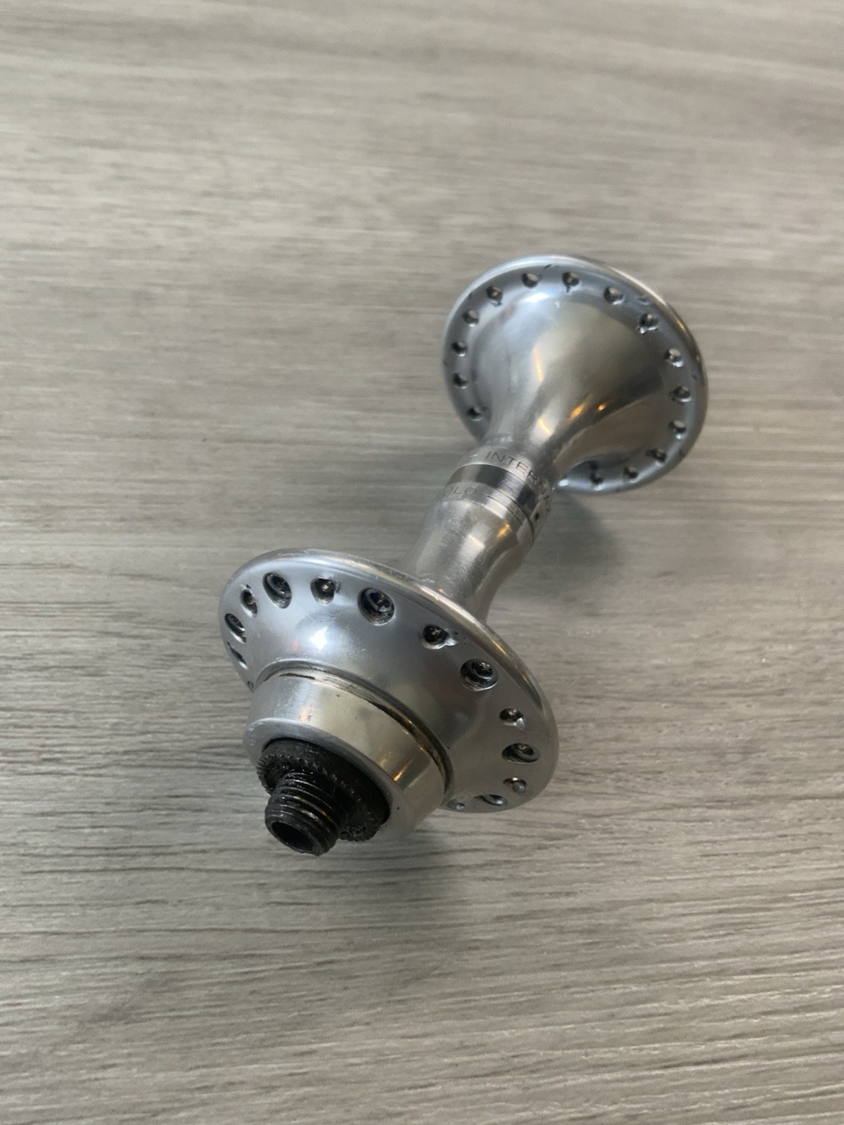 CAMPAGNOLO jC-RECORD FRONT HUB 36 HOLE 100 MM SPACING