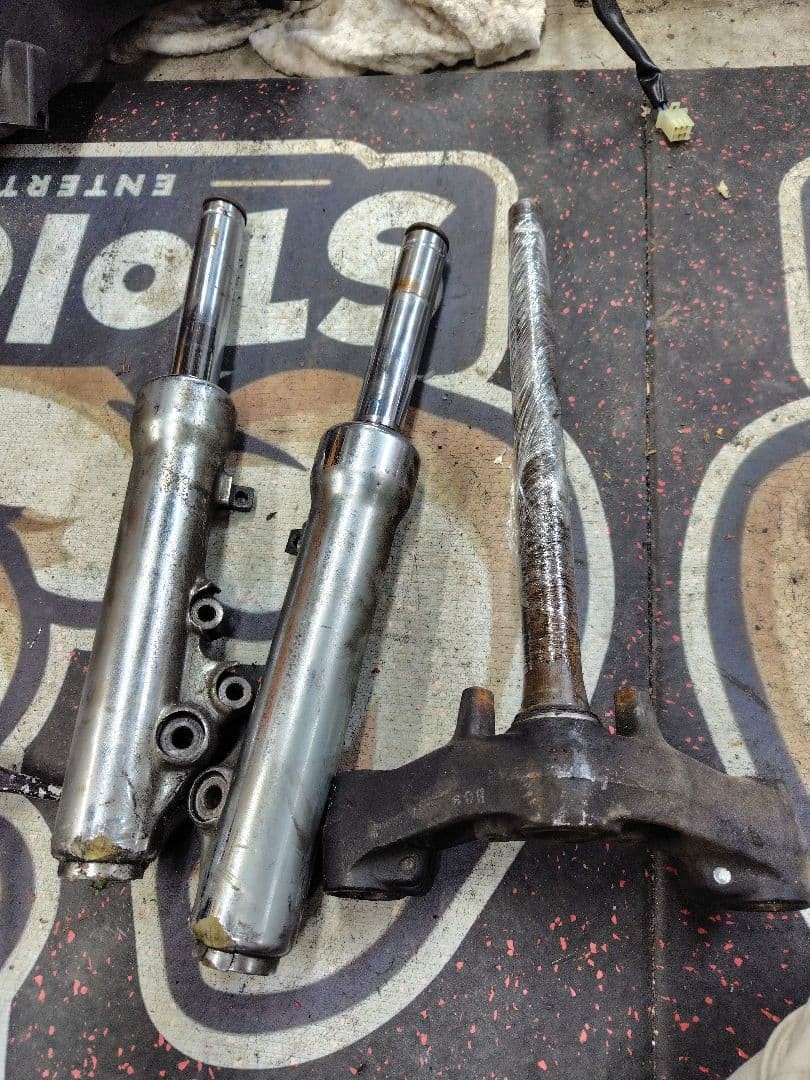 Address V125G Front Fork & Steering Ring Stem