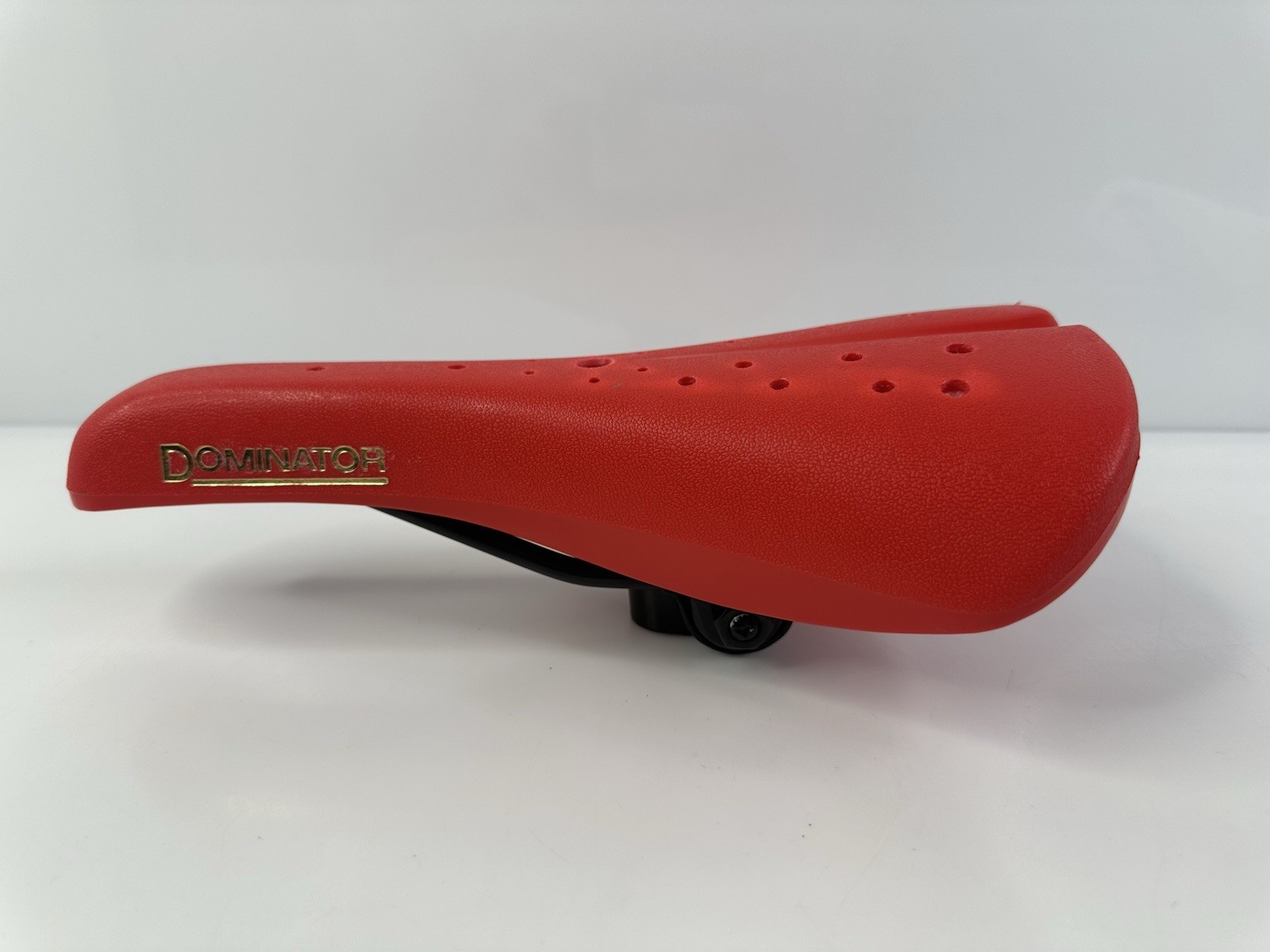 Retro 2017 Viscount Dominator BMX Racing Freestyle Seat Saddle 2166 Red