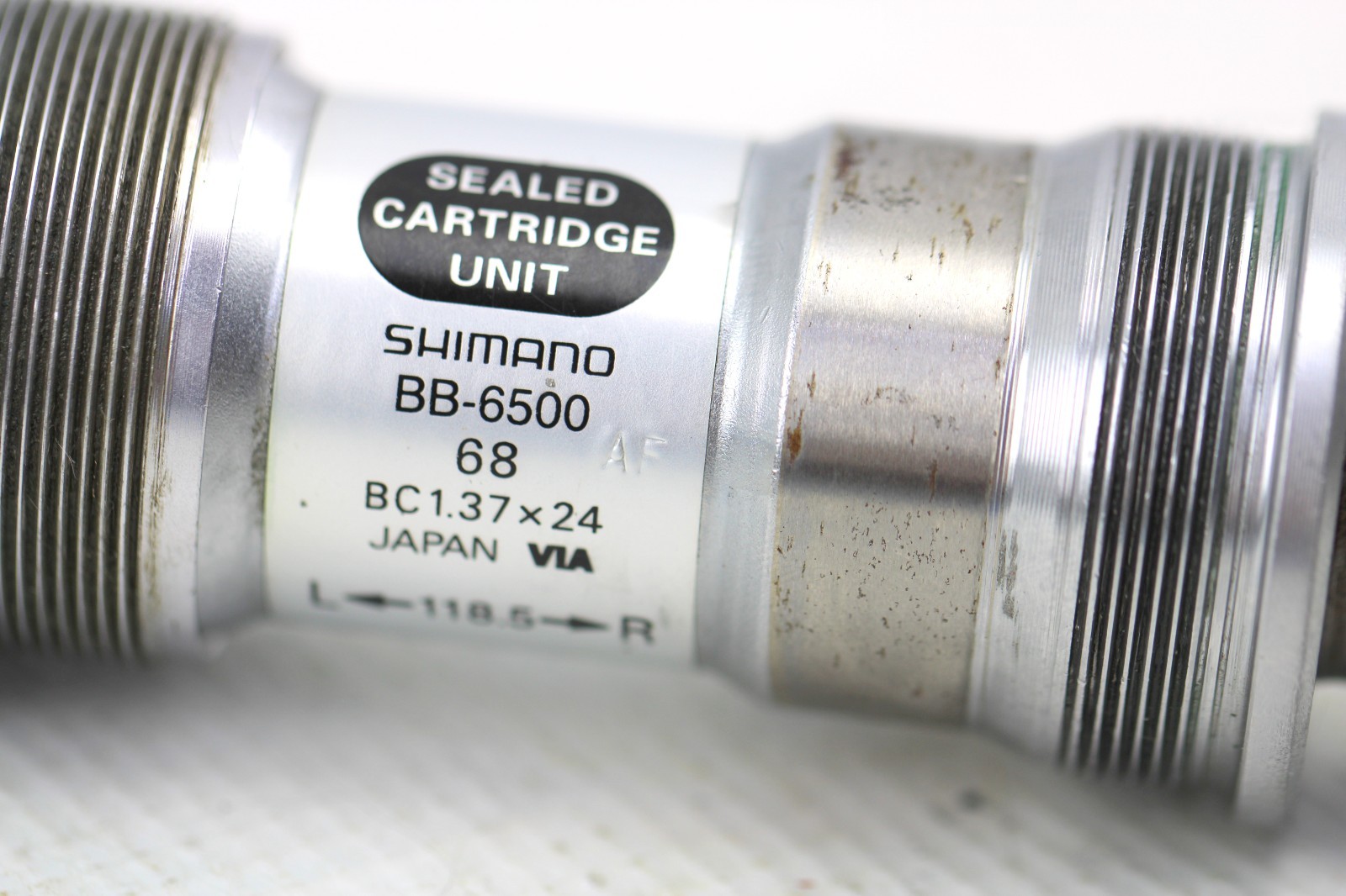 SHIMANO BOTTOM BRACKET BB-6500 68mm 118.5mm 253g Sealed Octalink