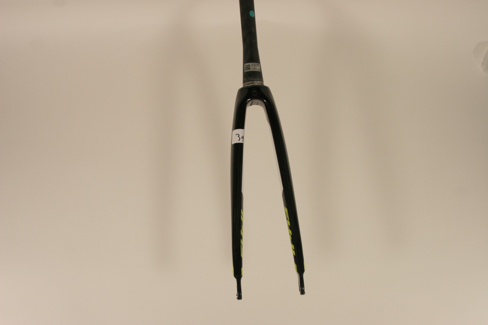 Fuji FC-440 Carbon Fork Taperedx270mm 700c Threadless Rim Brake 43 Degree FKC33