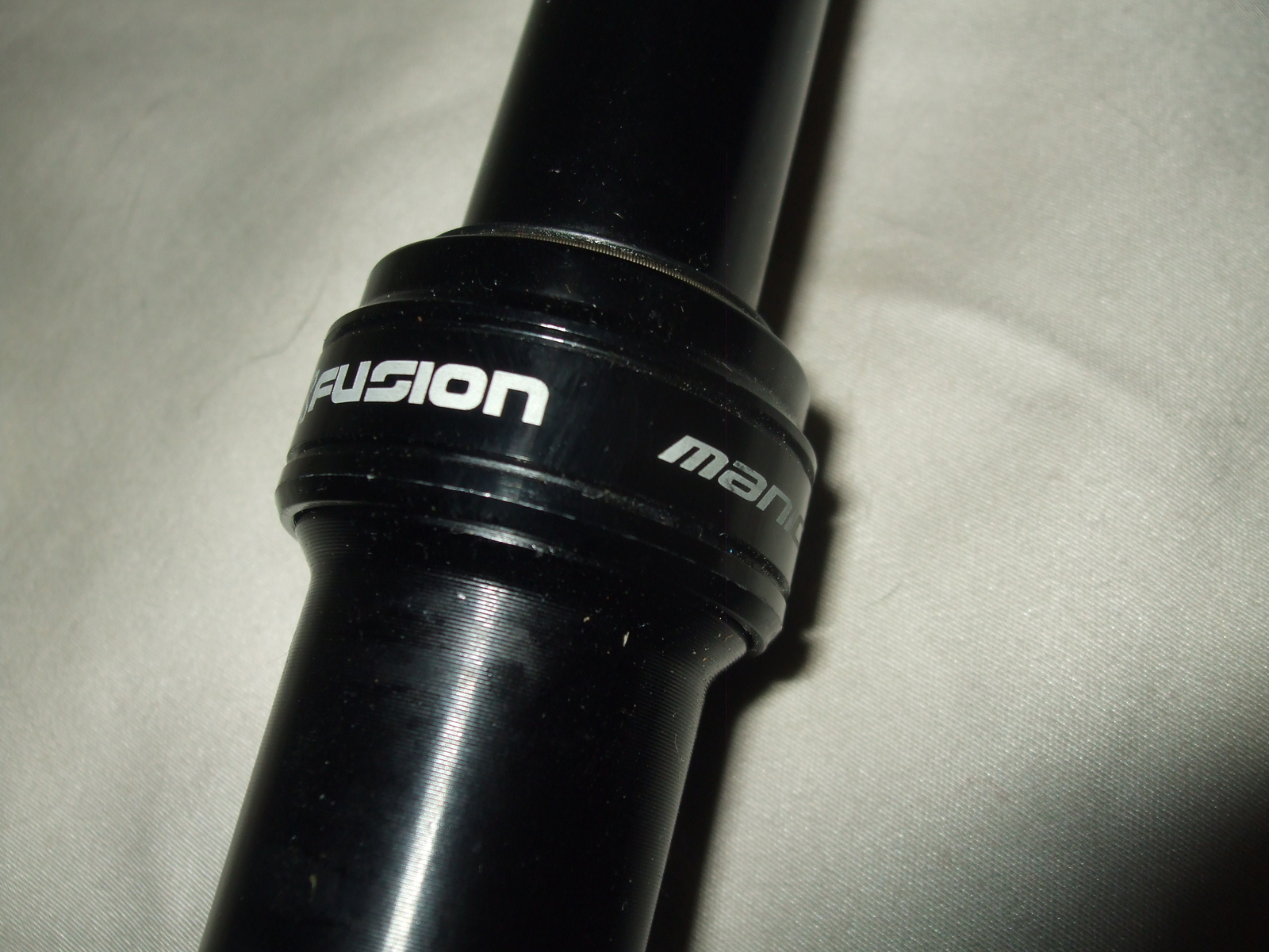 NEW – X-Fusion Manic Dropper Seatpost, 27.2mm, 50mm Travel (315mm or 350mm)
