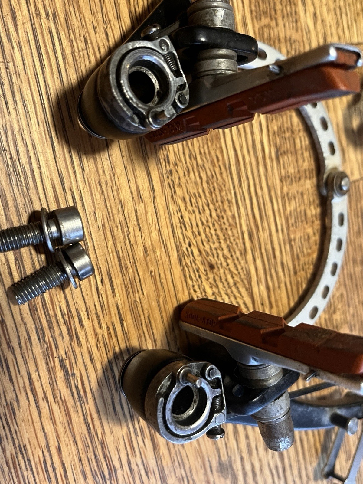 Vintage Avid Arch Rival 50 V-brake set, Front And Rear