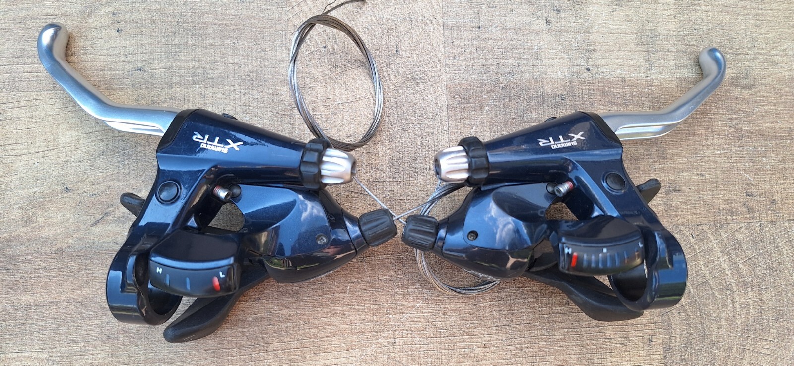 Shimano XTR ST-M910 Shifter Brake Lever 3×8 s NOT SHIPPING TO USA