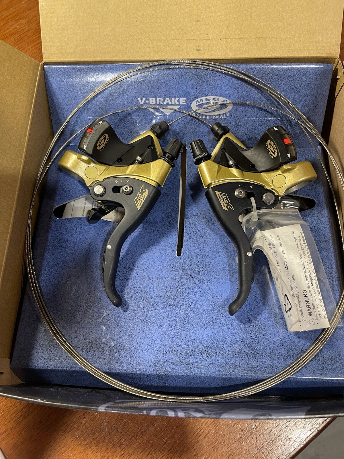 Shimano Deore GOLD LX ST-M570 3×9 Trigger Shifter V-Brake Lever NEW