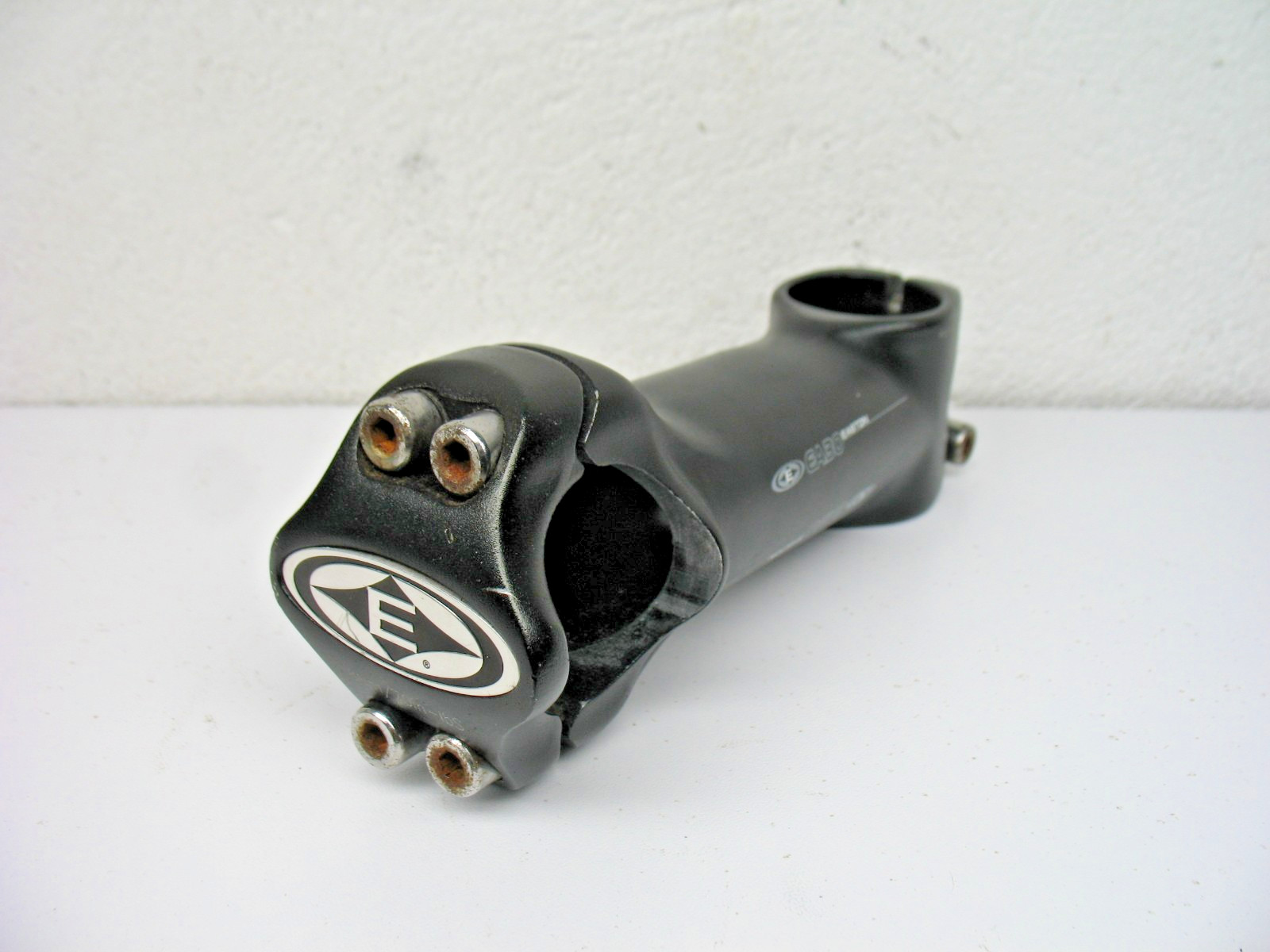 Easton EA30 Black Aluminum Threadless Stem 105mm 6° 31.8 1-1/8″ – USED