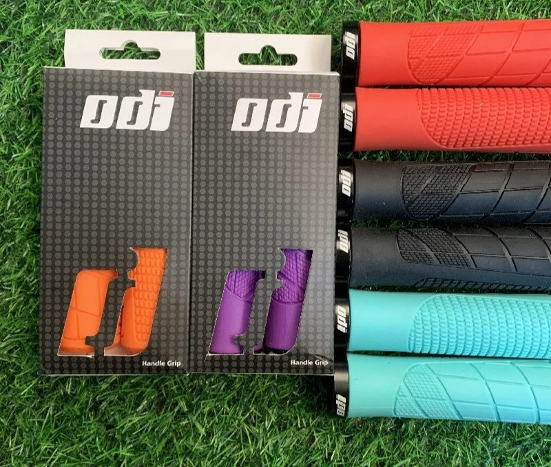 Lock-On MTB Bike Handlebar Grips Anti-Slip Bicycle Handlebar Covers Soft Rubber