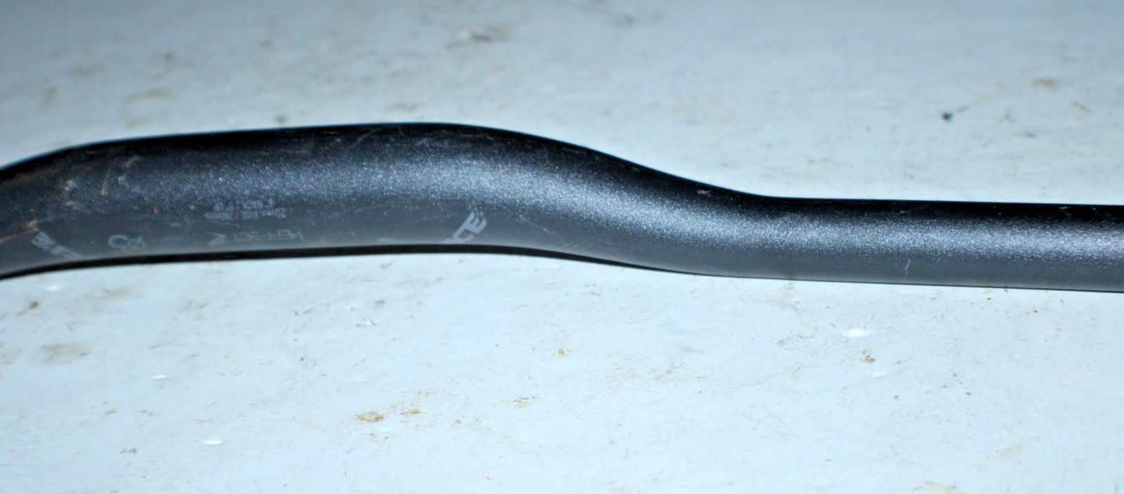 Raceface Aeffect R 20mm Riser Bar MTB Handlebar 35/22.2mm 78cm 8° Back 5° Up :)