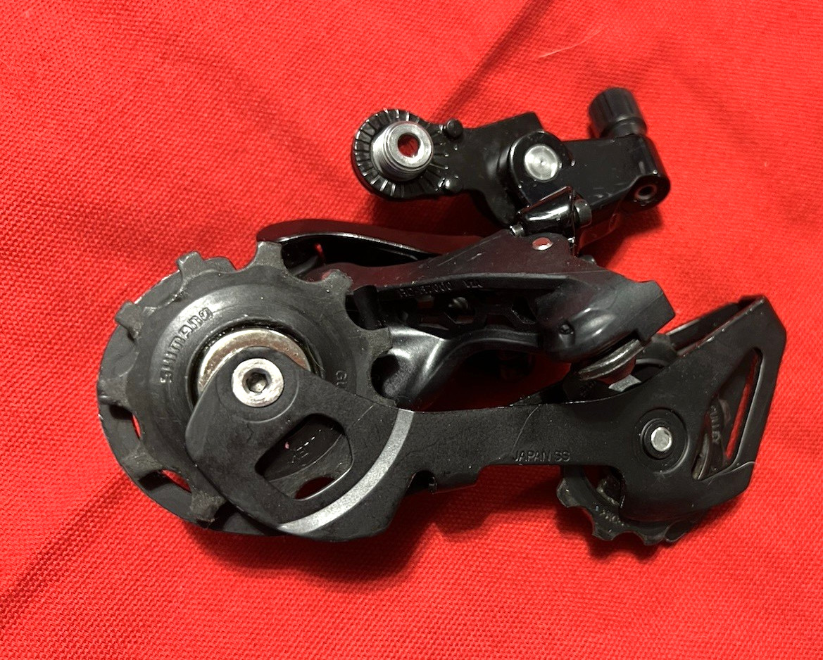 SHIMANO 105 RD-R7000 SS Rear Derailleur Short Cage 11 Speed