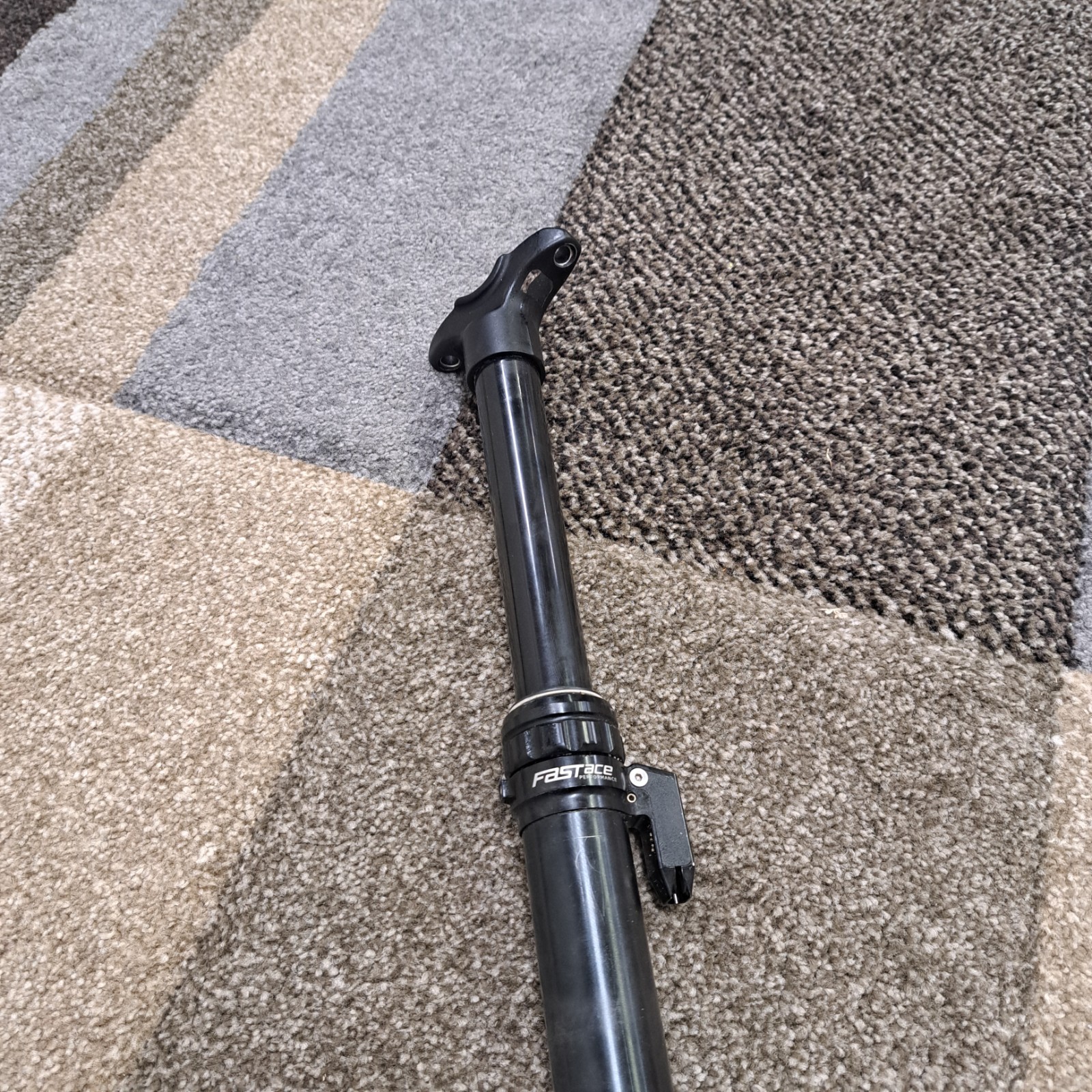 Fast Ace Performance External Dropper Post 31.6×440 125mm