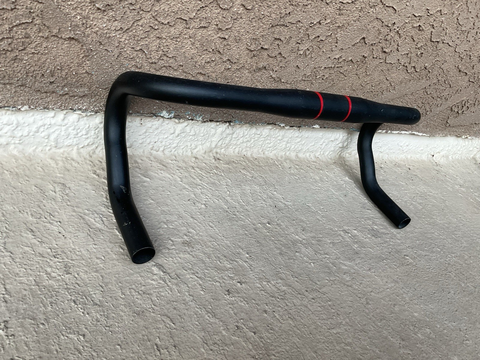 Black Specialized 7075 Aluminum 42mm x 31.8mm Ergo Bend Road Drop Bar Handlebar