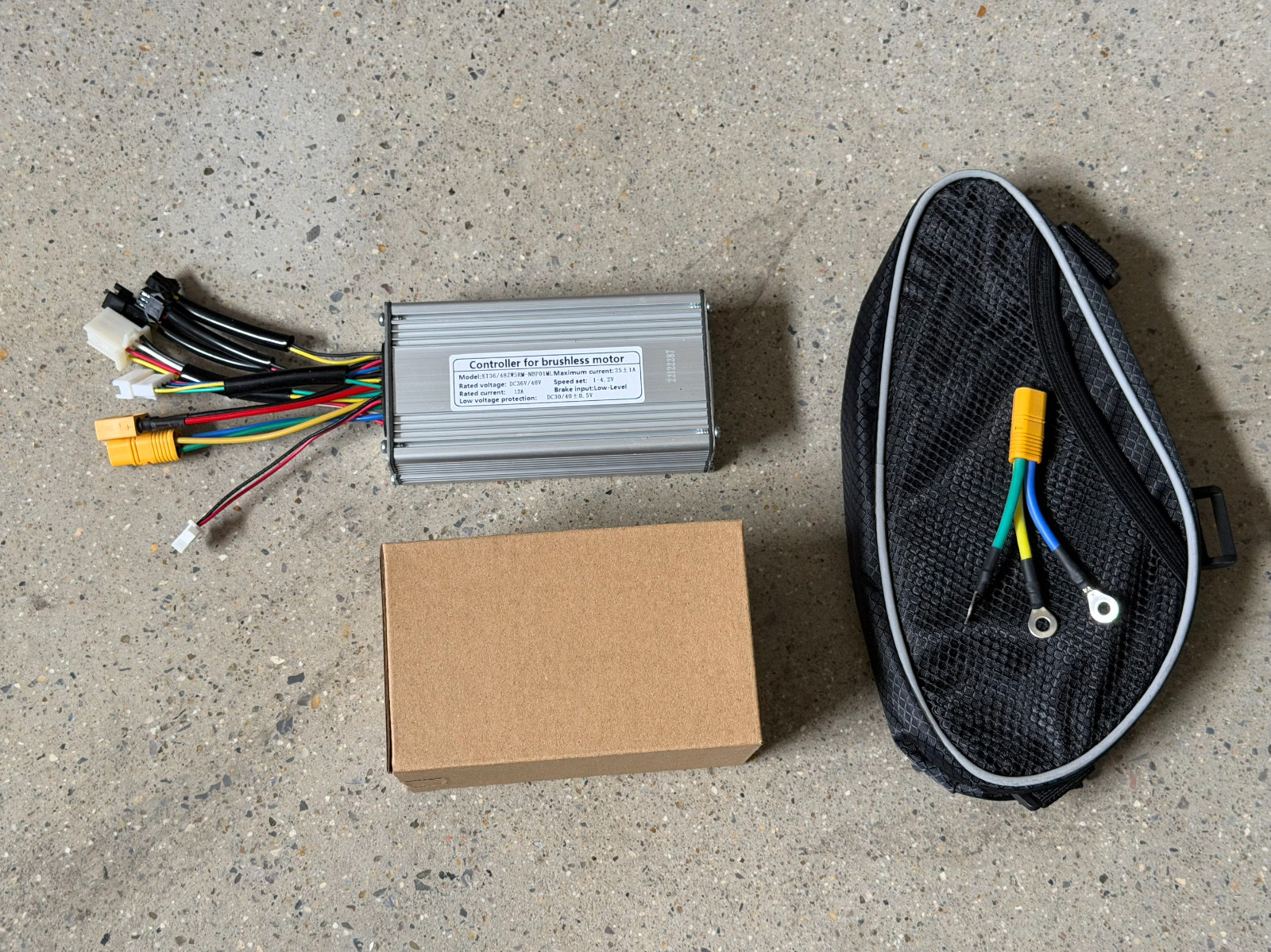 36V/48V 22A KT Brushless DC Motor Controller Ebike+KT-LCD8H/KT-LCD3 Display
