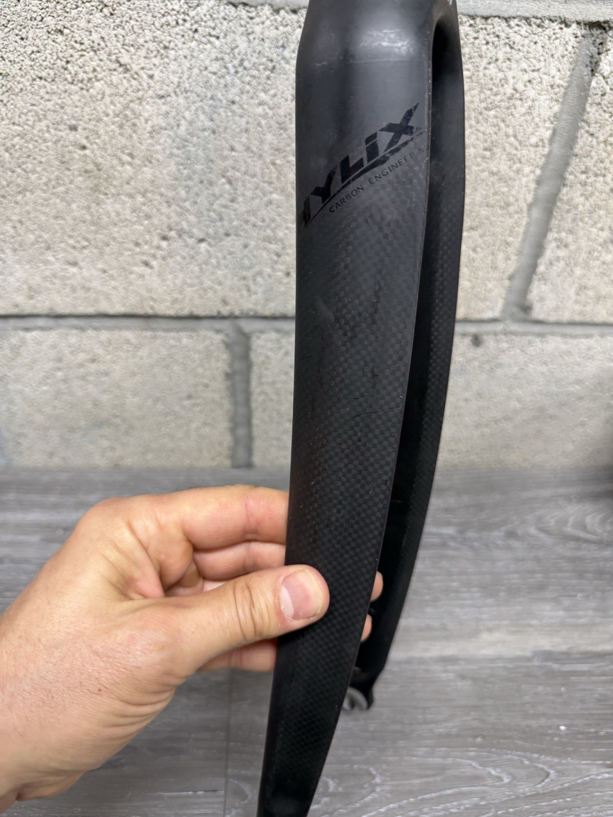 HYLIX Carbon Fiber Road Bike Fork 700c 1 1/8″ Caliper Brake 9X100 QR