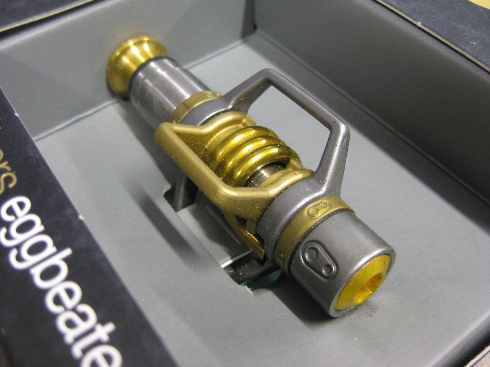 Crankbrothers Egg Beater 11 Pedals Ti /Gold, XC Pedal System