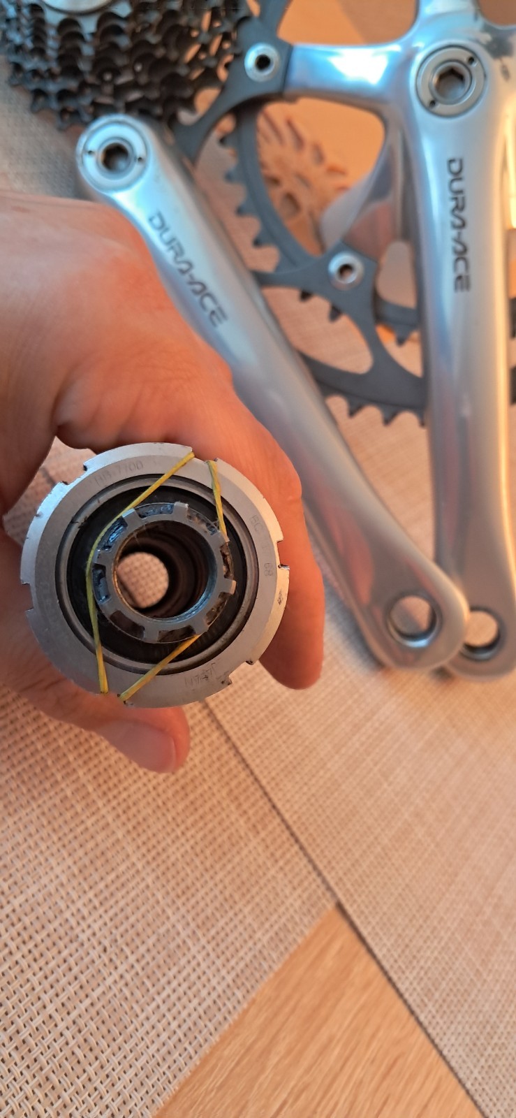 Shimano Dura Ace 7700 crankset + extra