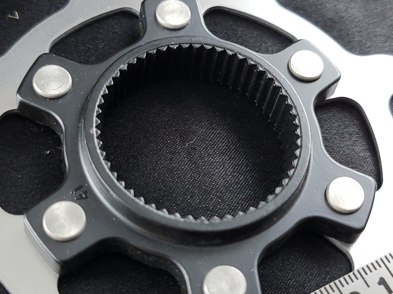 Shimano Deore SM-RT54-M 180mm 7″ Disc Brake Rotor Resin Pads Only NEW