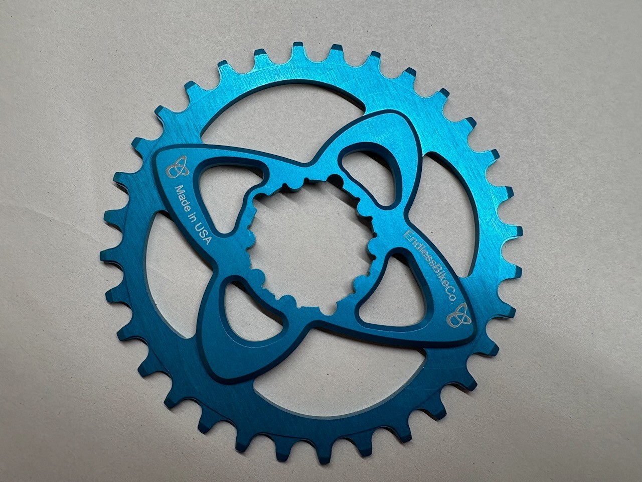 Endless Bike 32T Chainring, 3mm Offset, SRAM 3-Bolt Direct Mount 32T Turquoise