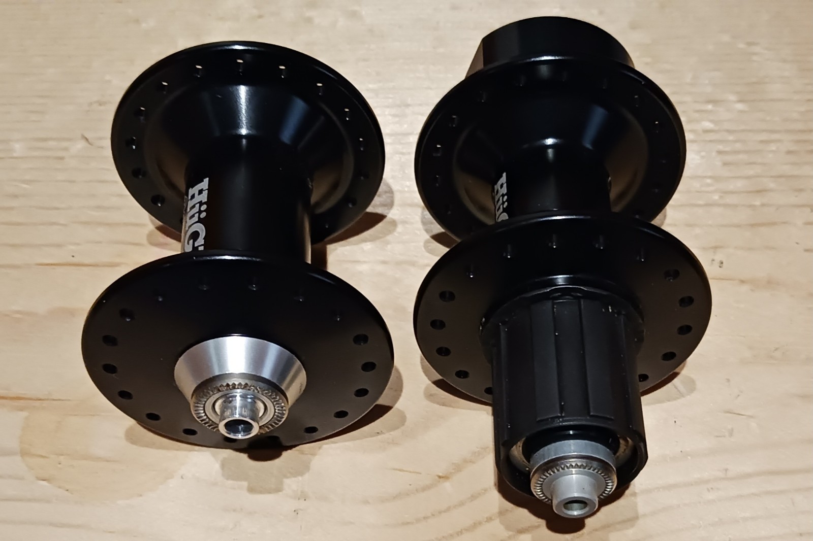 HÜGI DT Swiss TD Tandem hubset 100/145mmOLD 40hole Ideal for SOMA «It Takes Two»