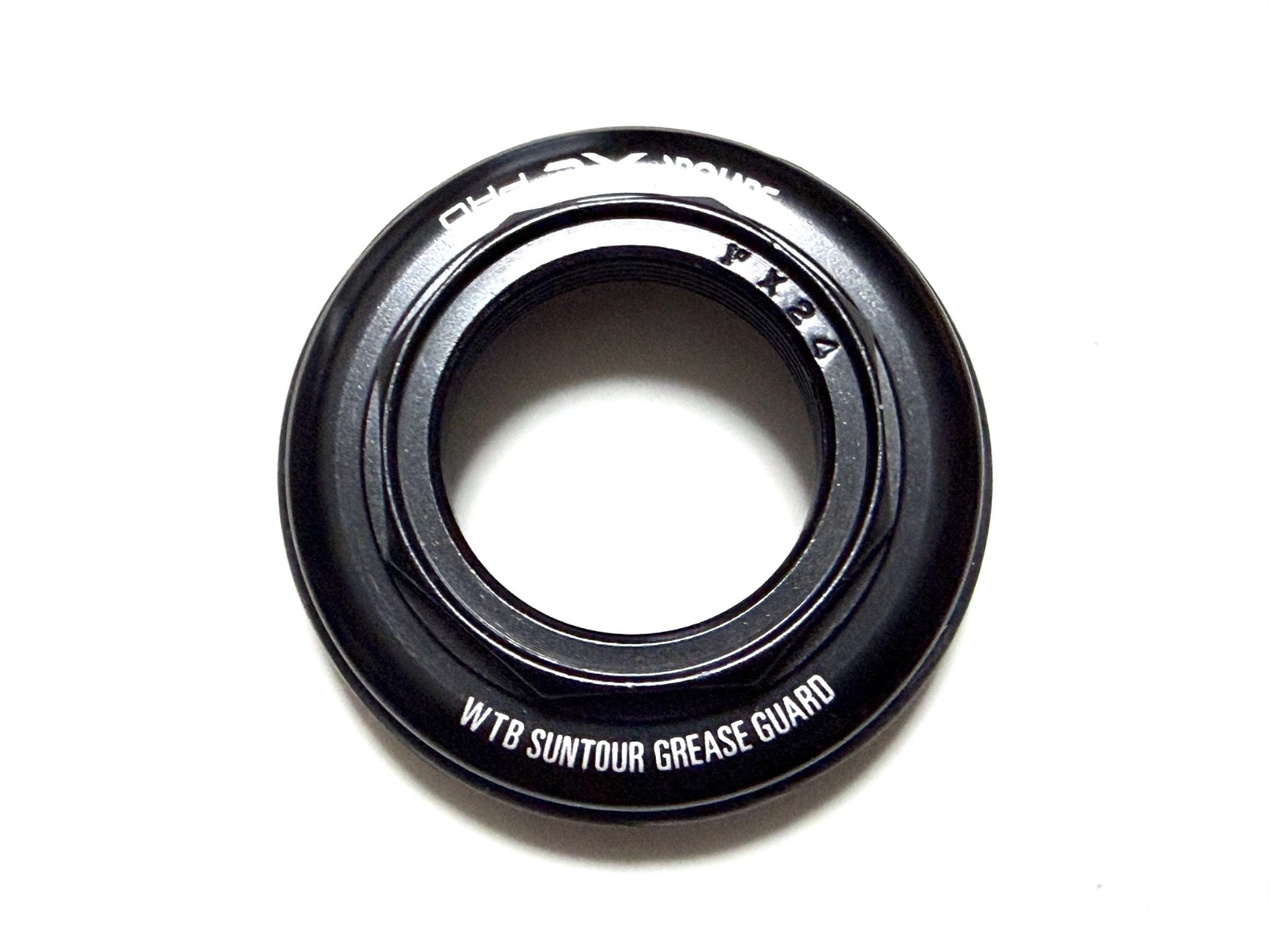 NOS SUNTOUR XC PRO Headset 1″ Threaded JIS Black 27.0mm Grease Guard