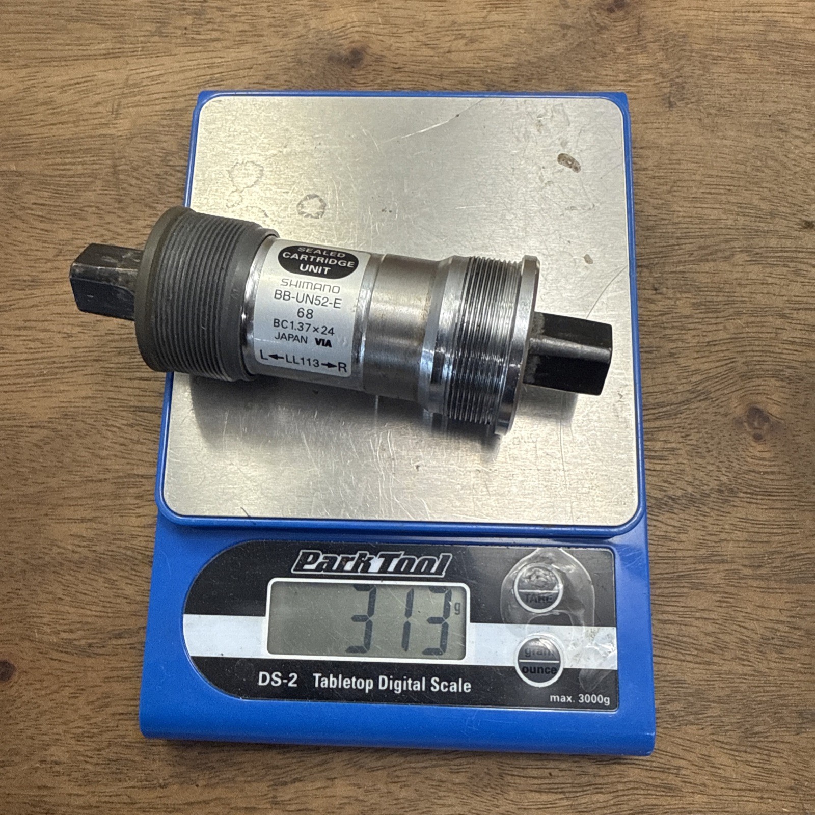 Shimano BB-UN52-E Bottom Bracket Triple 113mm 68mm English