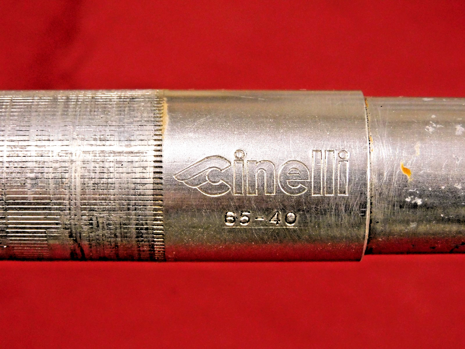 Vintage 1980’s Cinelli Criterium 65 x 40 cm x 26.4 mm Satin Silver Handlebar