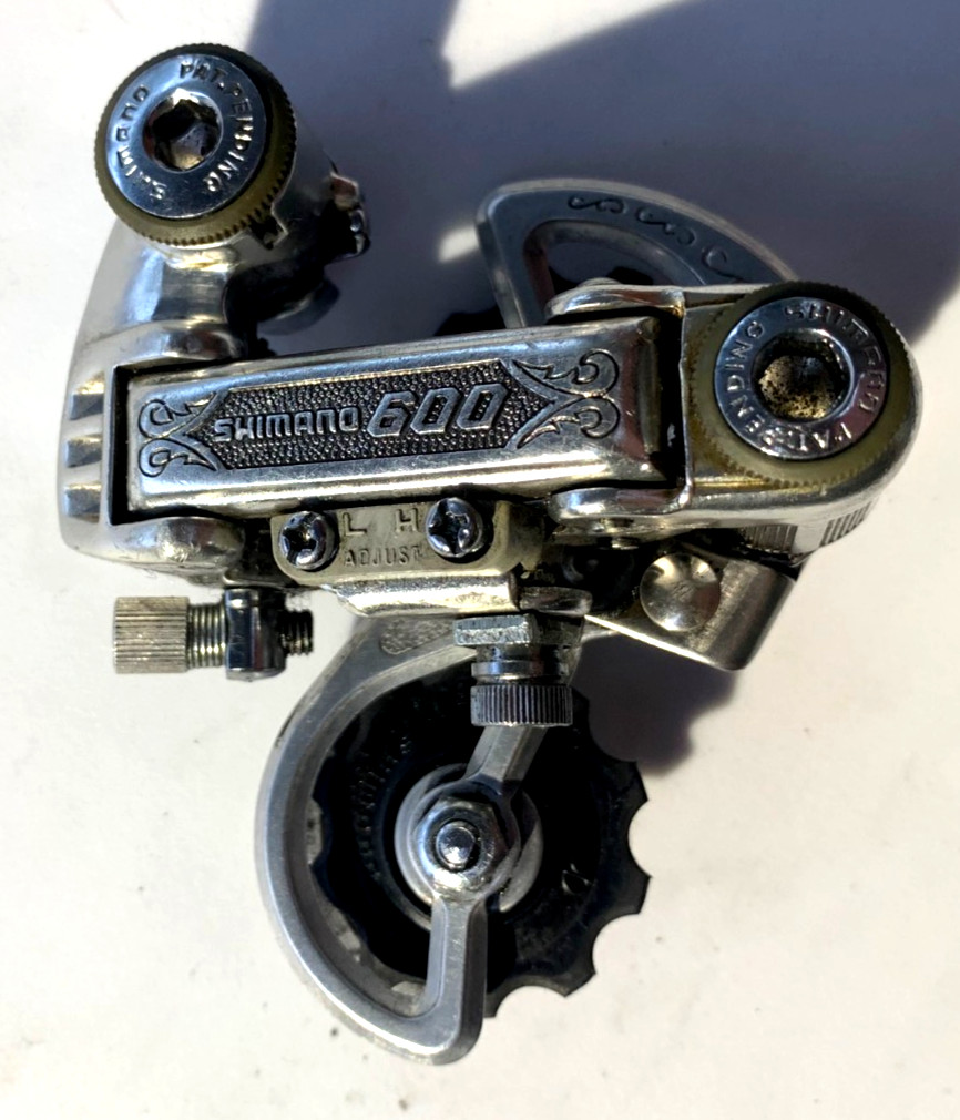 Vintage SHIMANO 600 ARABESQUE Short Cage Rear Derailleur 6 Speed Nice