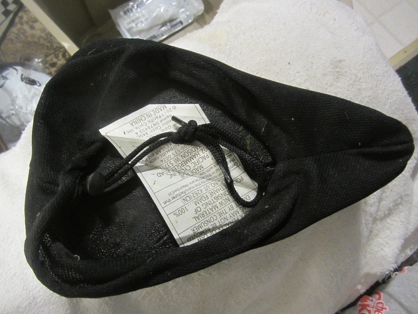 1 adjust SCHWINN MEMORY FOAM BIKE/Bicycle SEAT/Saddle w/ Easy Drawstring