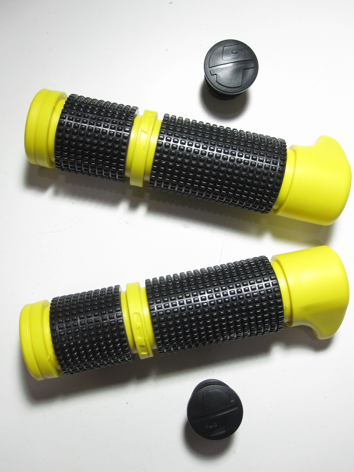 NOS GT Standard Handle Grips with GT end caps and Yellow Black in Color