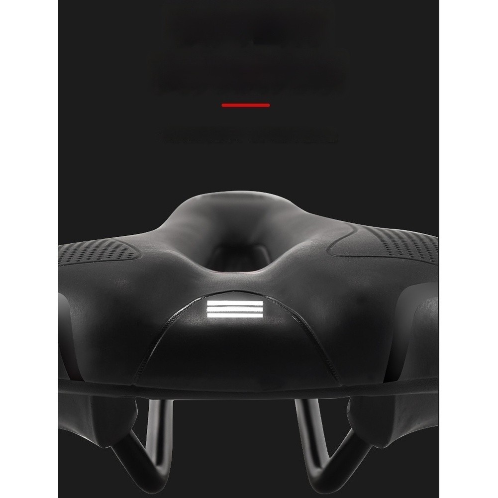 Ergonomic Mountain Bike Saddle 27 x 14.5 x 5cm with Wide Rear and Hollow Center