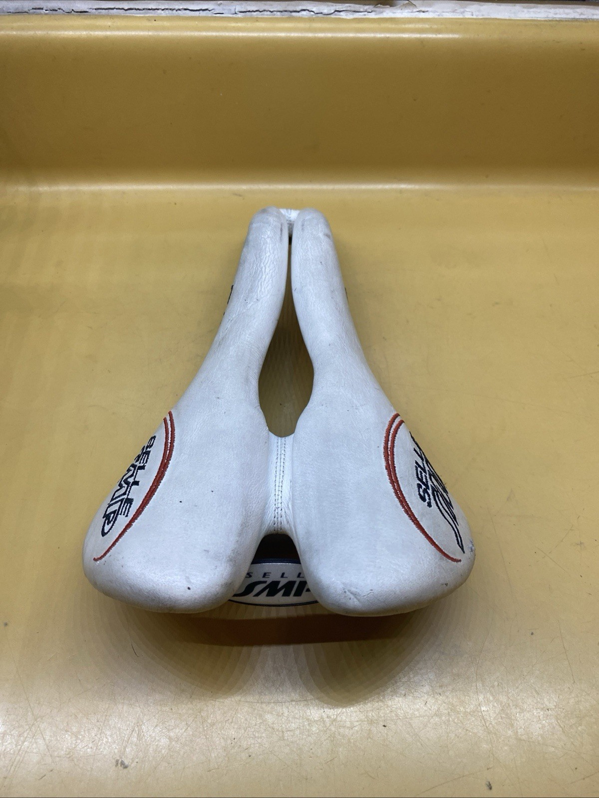 Selle SMP Pro White Leather 270mm x 150mm Titanium Rail Saddle