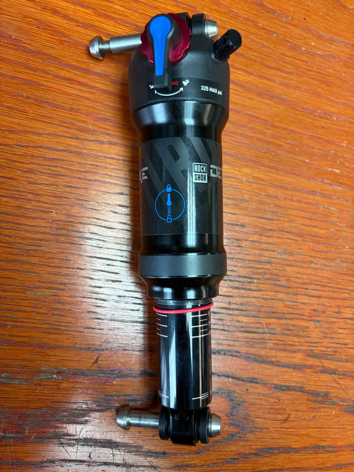 Rock Shox Deluxe Select + Debon Air MTB Rear Shock 210 x 50mm RS+