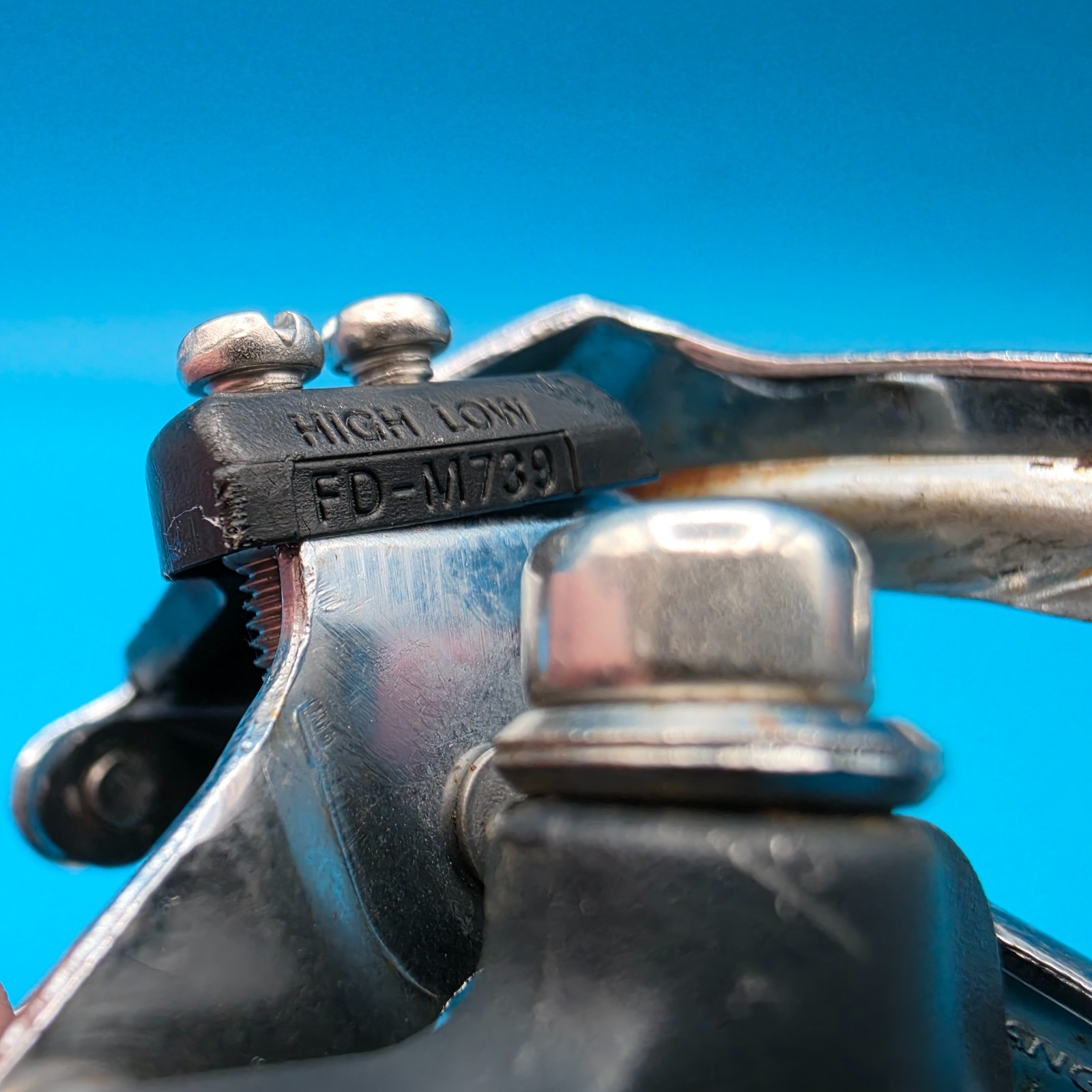 Vintage Shimano Deore XT FD-M739 Front Derailleur 34.9mm Clamp Bottom Pull g22