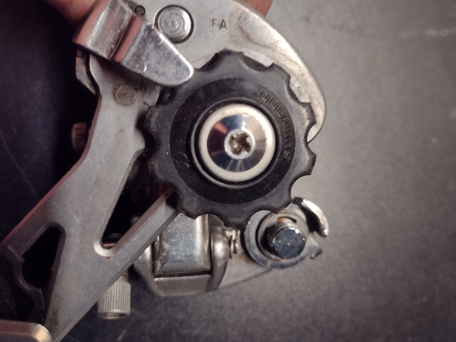 shimano 600 arabesque Long Cage Rear Derailleur
