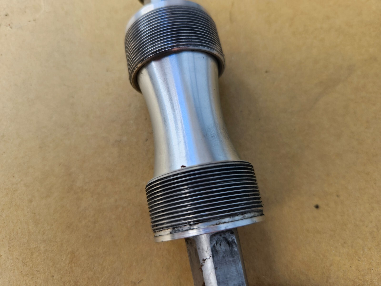 WTB Grease Guard 73mm Cartridge Bottom Bracket 113mm Spindle English Thread