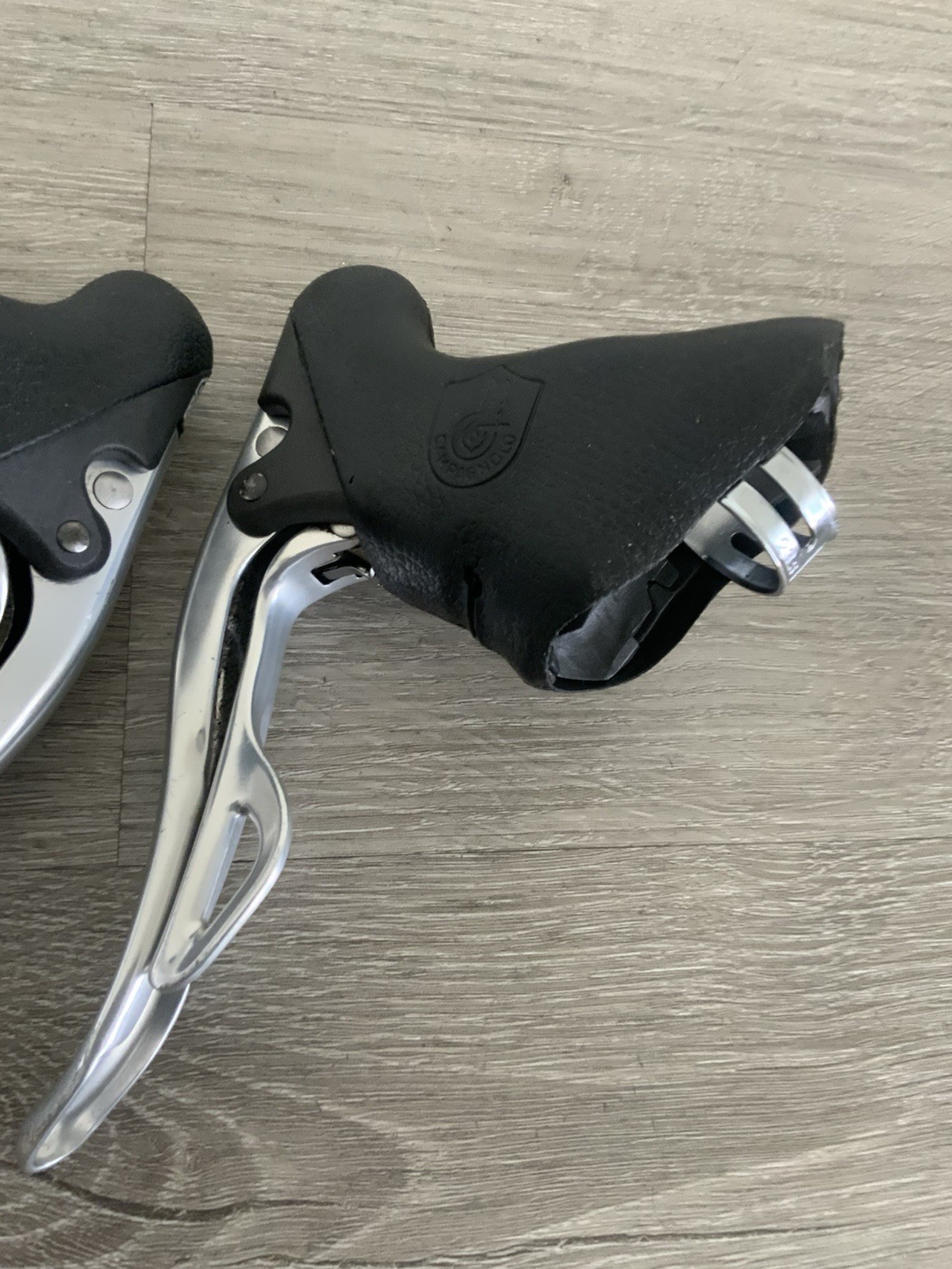 CAMPAGNOLO CHORUS BRAKE / SHIFTER SET 9 SPEED CARBON DOUBLE OR TRIPLE ERGO