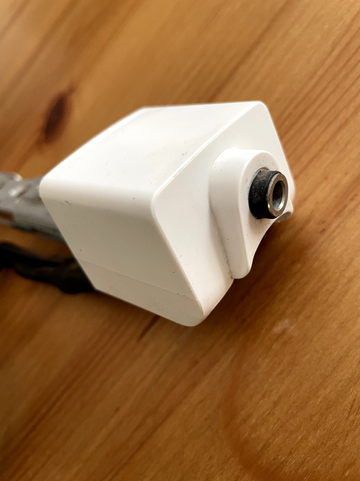 BionX Down Tube Battery Dock for DL Battery Only with 6V DC Output for Lights